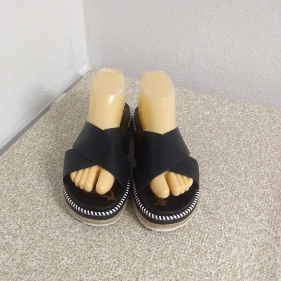 Sam Edelman Shoes - Sam Edelman Leyton Black Leather Espadrille Sandal